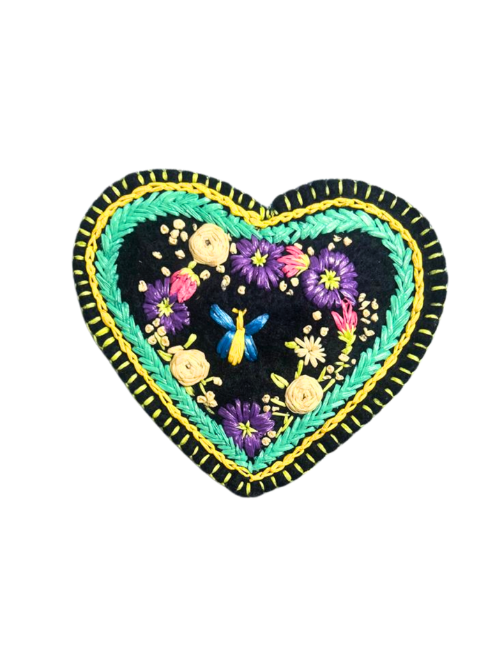 Broche en plastico reciclado