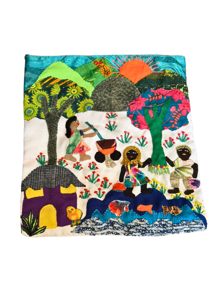 Cartucheras bordadas de Mampuján