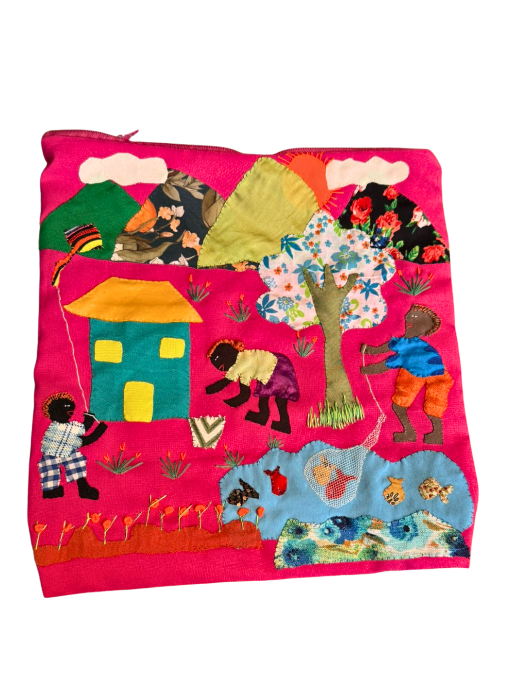 Cartucheras bordadas de Mampuján