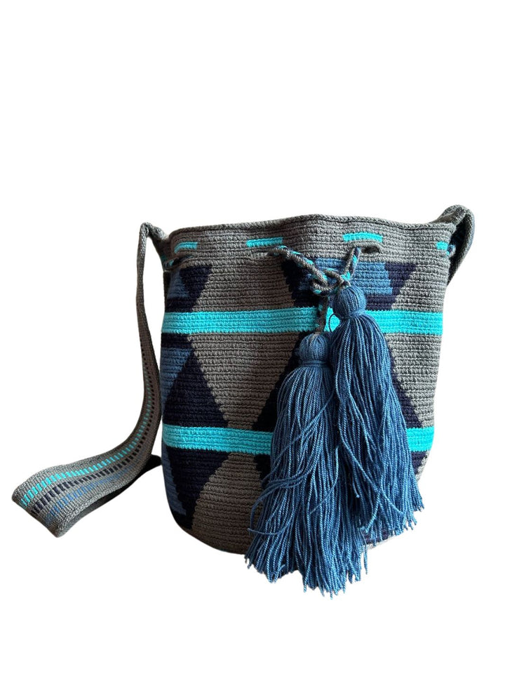 Mochilas Wayuu Medianas Crudo y Azul