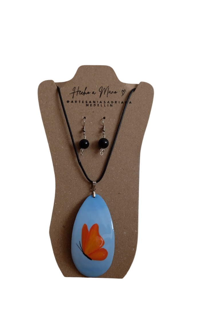 Collares y Aretes Artesanías Adriana MP