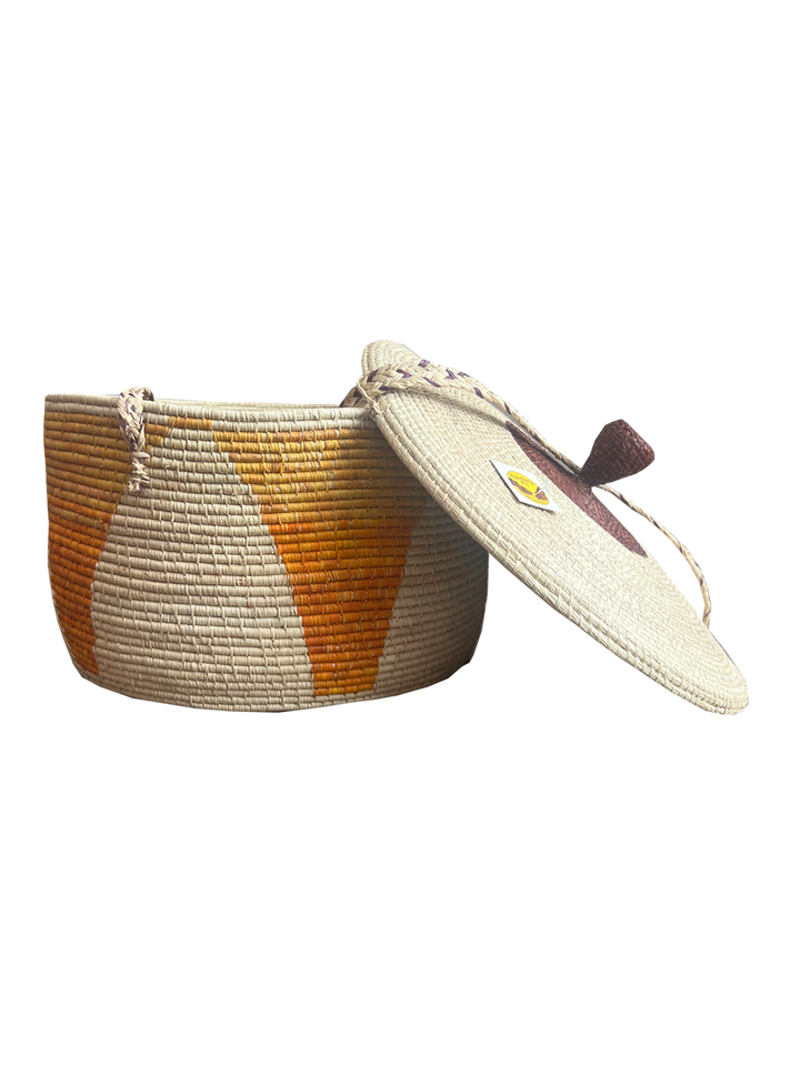 Canasto Sikuani con lazo y tapa