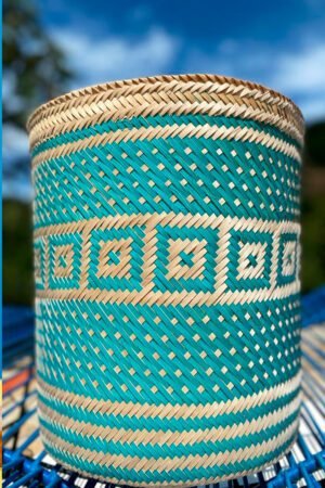 Canasto Wayuu Grande Cuadros Azul Turquesa